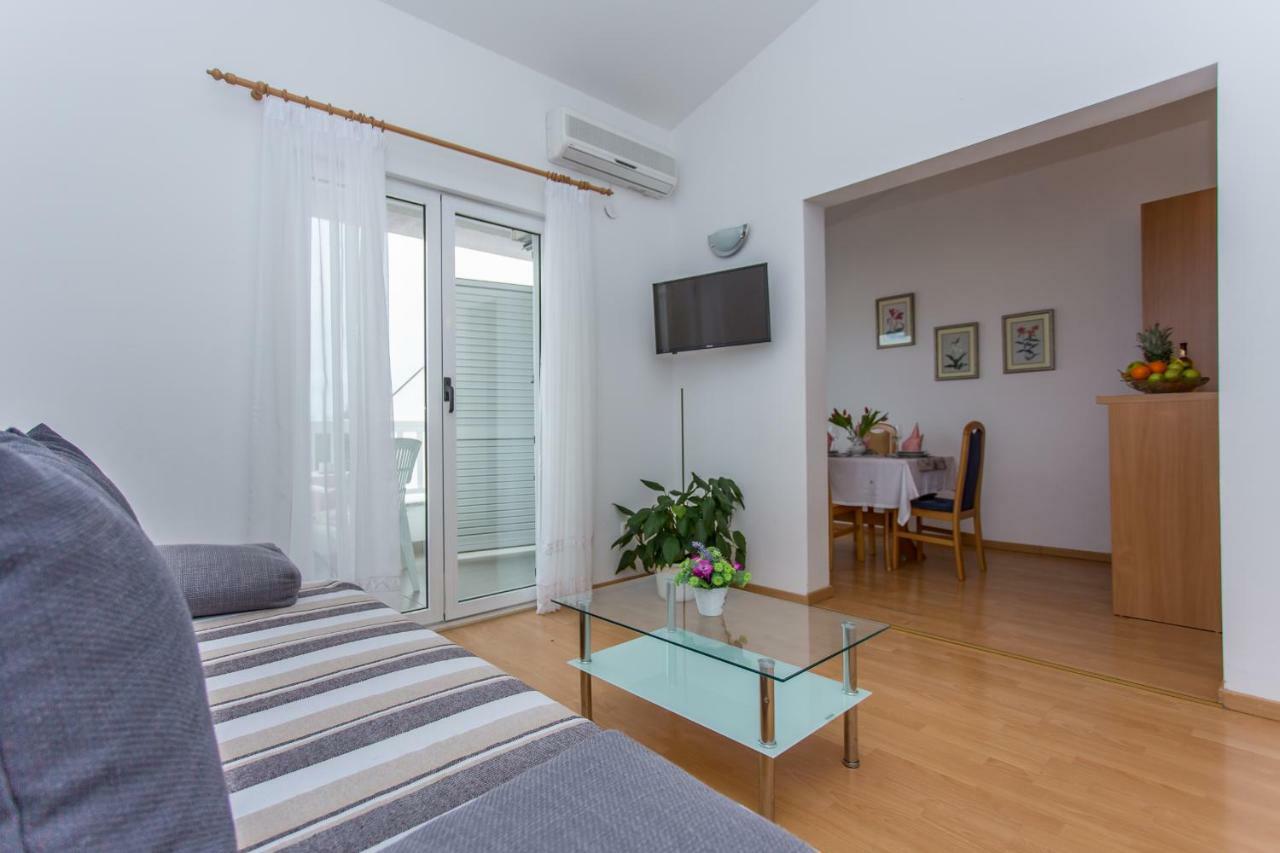 Apartments Snjezana Makarska Zewnętrze zdjęcie