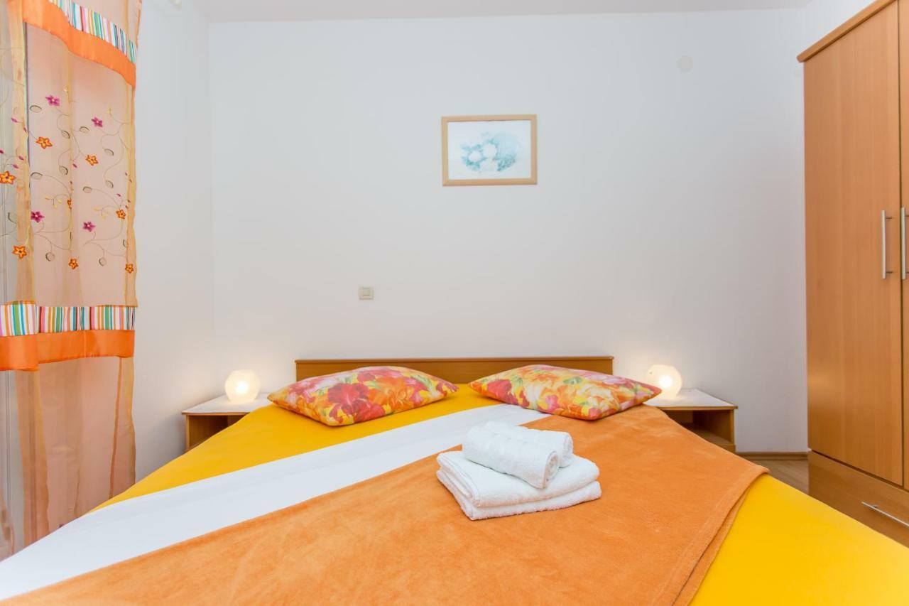 Apartments Snjezana Makarska Zewnętrze zdjęcie